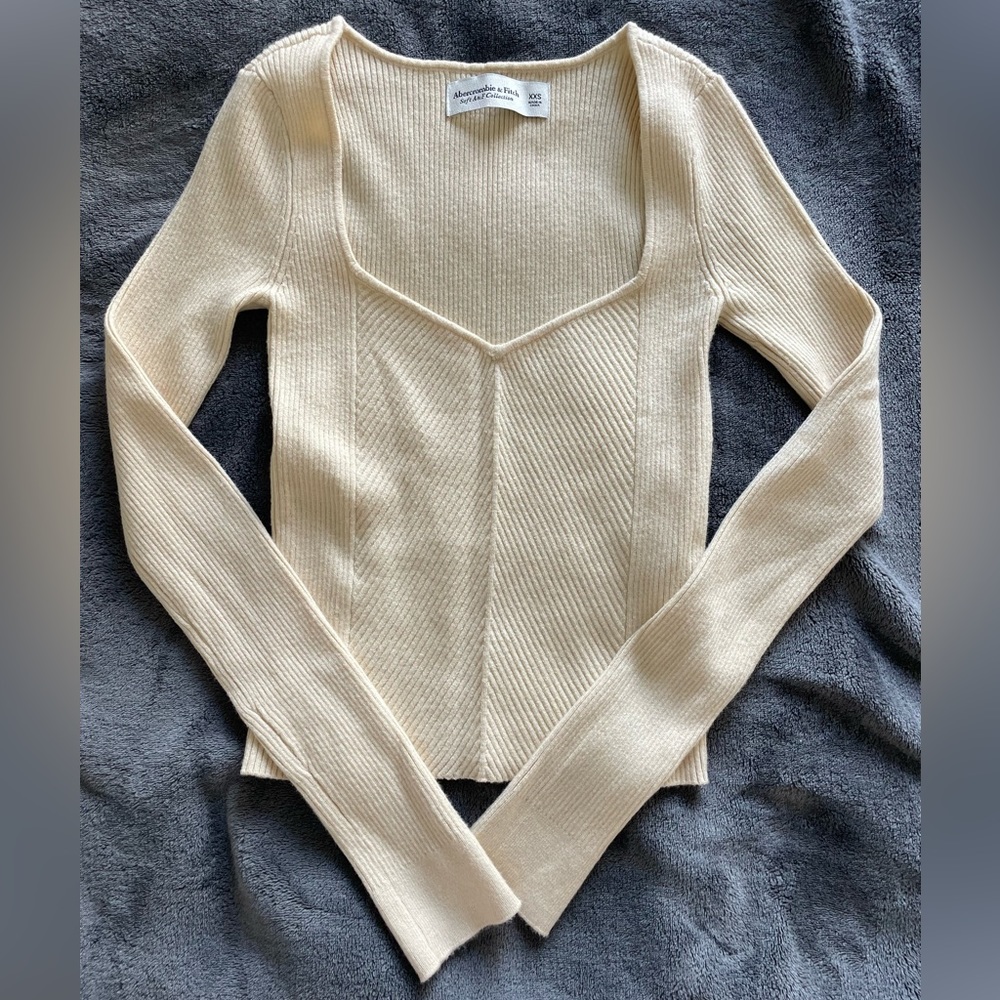 Abercrombie & Fitch Soft AF Sweetheart Neck Ribbed Cropped Sweater XXS Cream